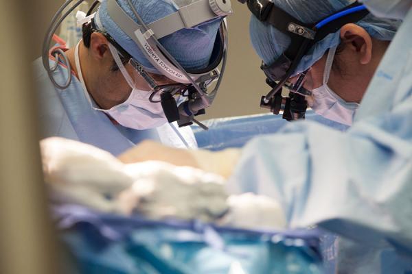 Dr. Yoshiya Toyoda performing PTE surgery